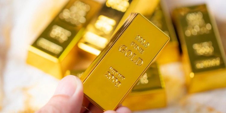 Harga Emas Dunia Anjlok ke Bawah US$ 4.000 per Ons, Tertekan Inflasi dan Prospek Suku Bunga AS