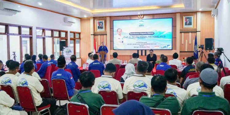 BMKG Gelar Sekolah Lapang di Wonogiri, Perkuat Kesiapsiagaan Nelayan Hadapi Cuaca Ekstrem dan Tsunami