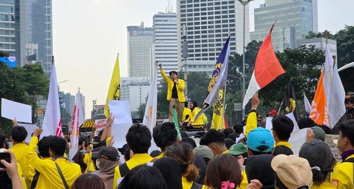 Mahasiswa UI Gelar Aksi di Bundaran HI, Bawa Lima Tuntutan untuk Pemerintahan Prabowo